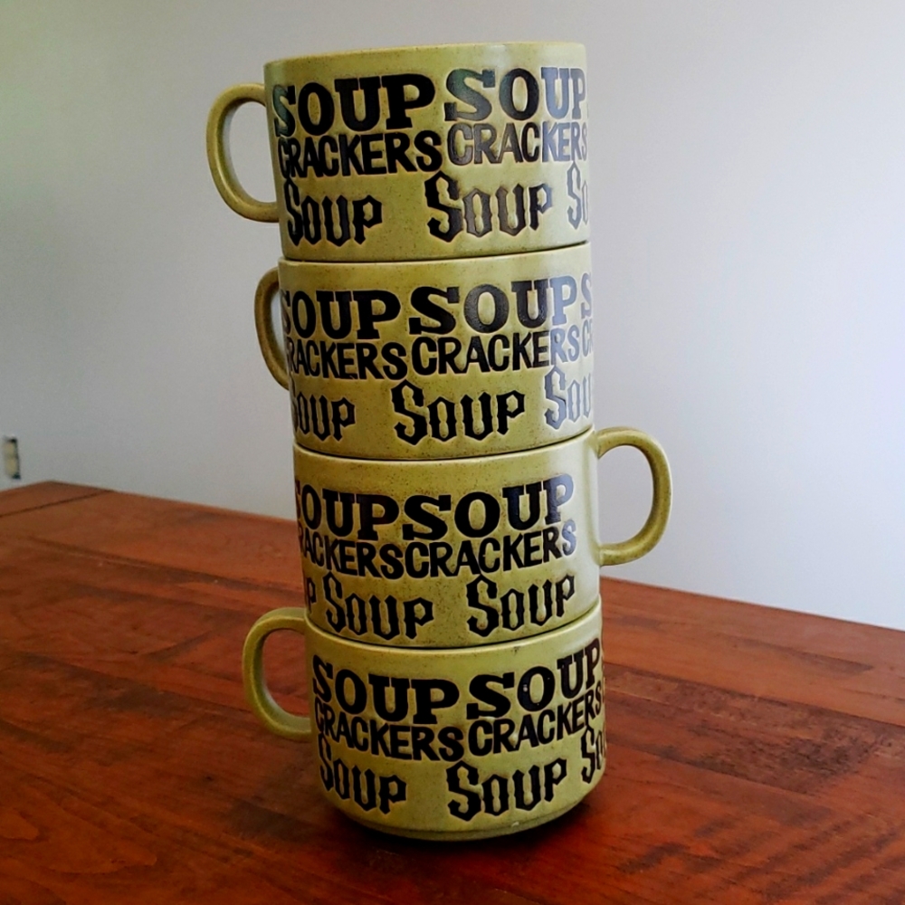 4 Soup mugs/bowls